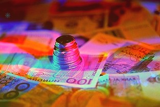今日上市:华是科技、华秦科技